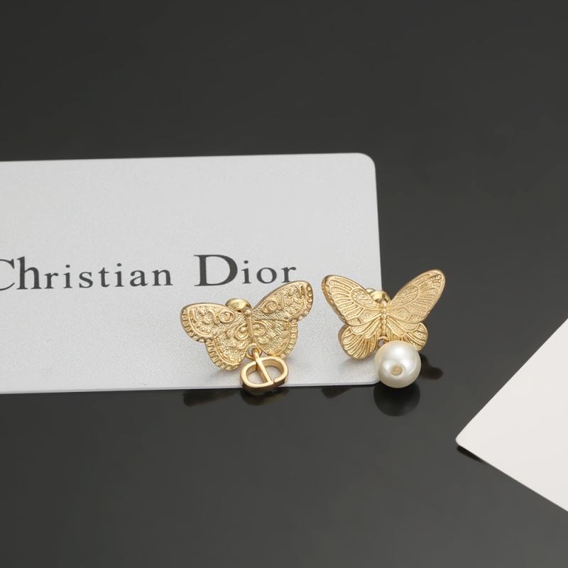 chr1st1an D10r earrings
